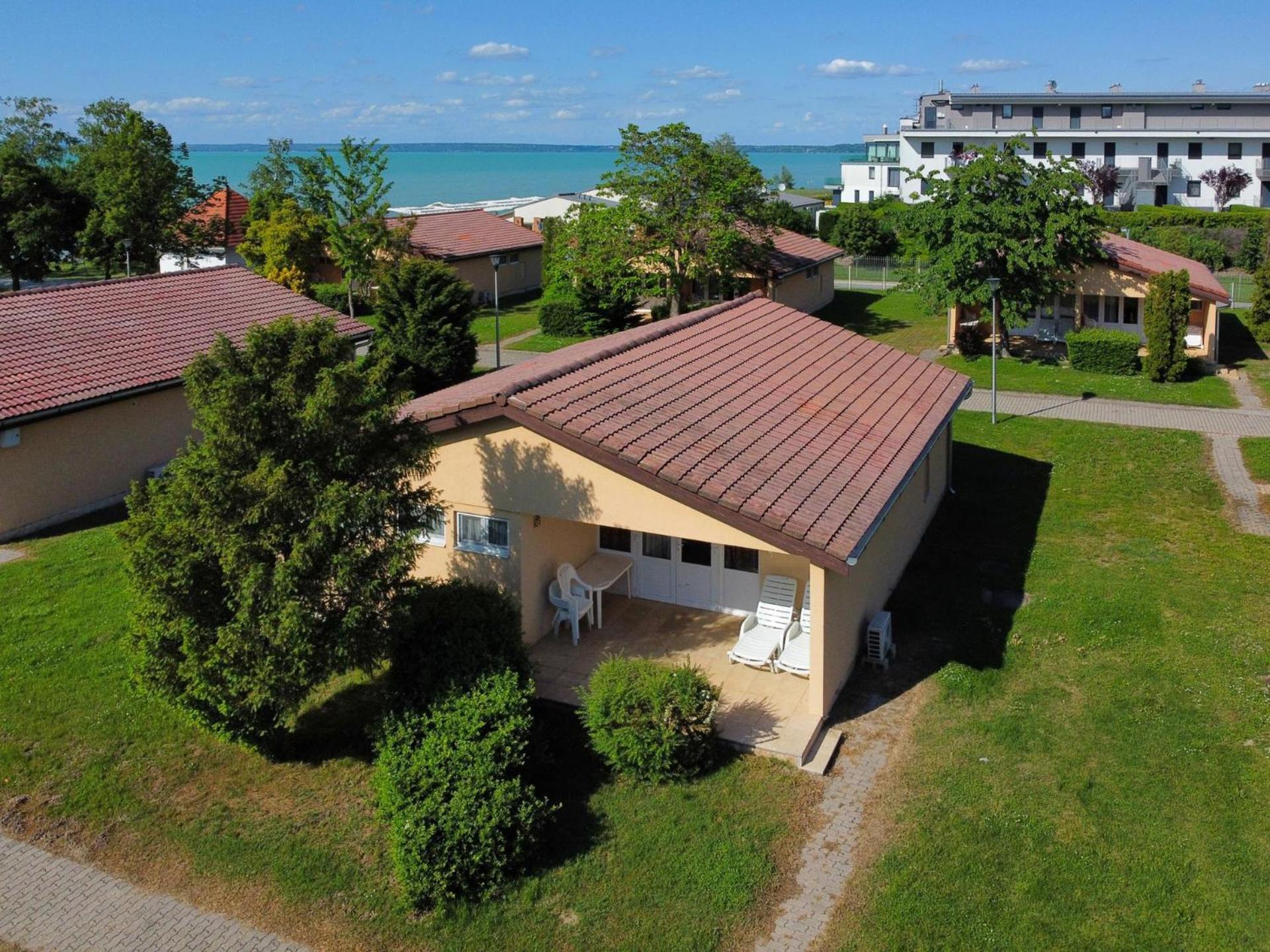 Aranypart Camping & Apartments Шиофок Экстерьер фото